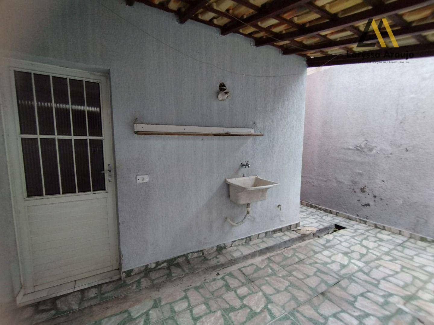 Sobrado à venda com 3 quartos, 100m² - Foto 3