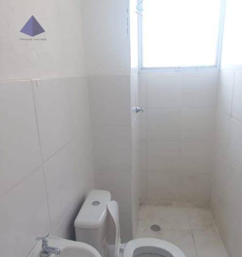 Apartamento para alugar com 2 quartos, 48m² - Foto 4