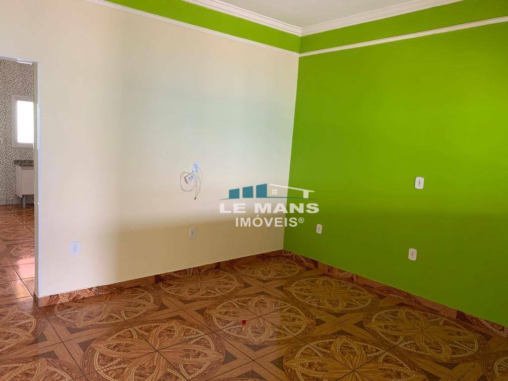 Casa à venda com 3 quartos, 211m² - Foto 27