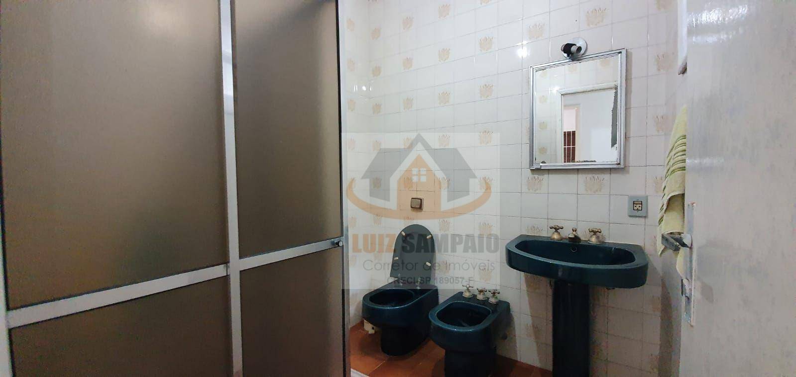 Casa à venda com 4 quartos, 180m² - Foto 18