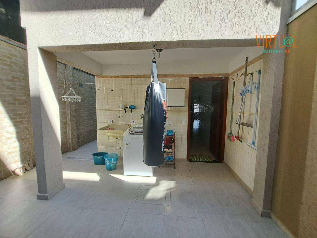 Sobrado à venda com 3 quartos, 190m² - Foto 9