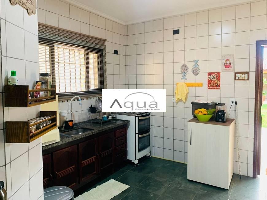 Casa à venda com 4 quartos, 420m² - Foto 17