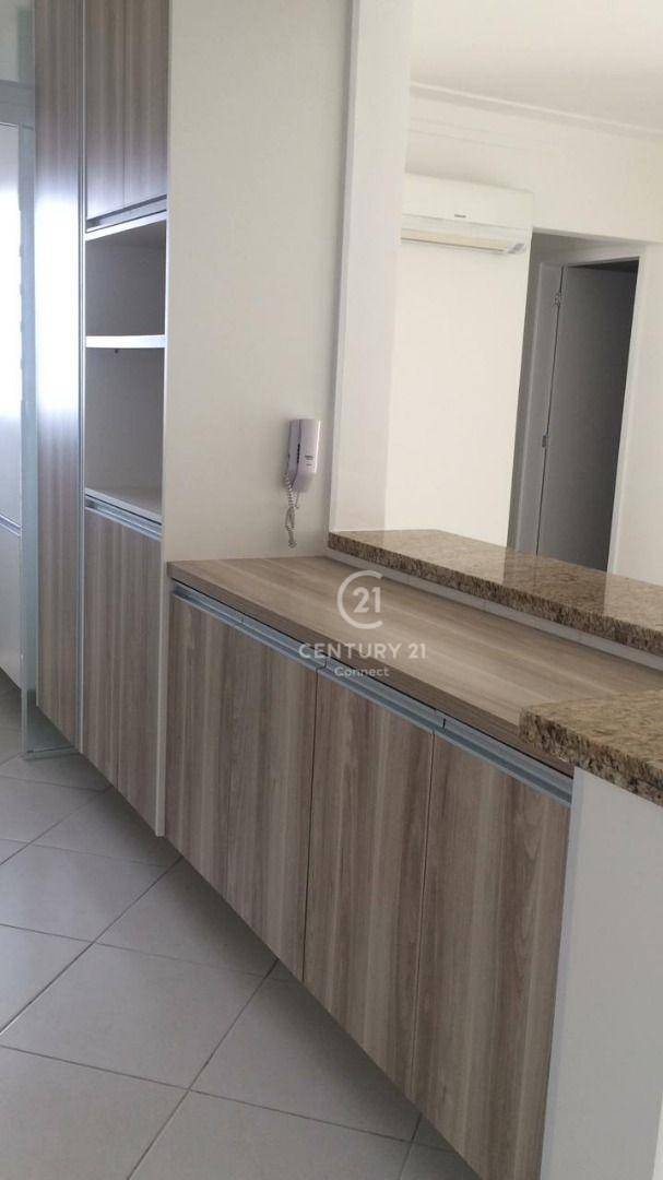 Apartamento para alugar com 3 quartos, 90m² - Foto 9