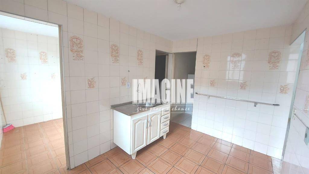 Apartamento à venda com 2 quartos, 50m² - Foto 4