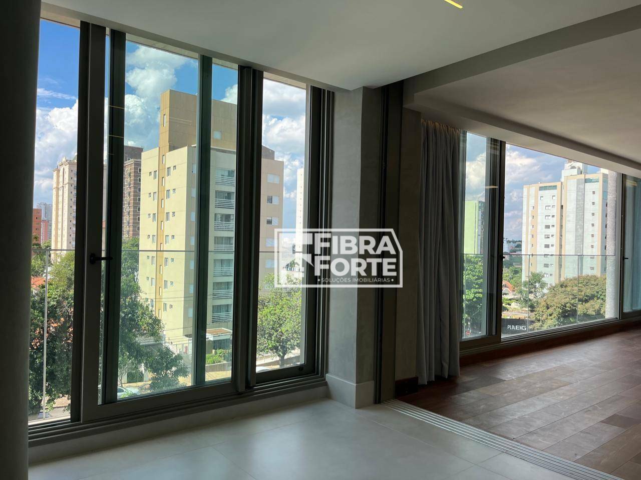 Apartamento à venda com 3 quartos, 257m² - Foto 10