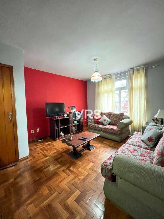 Apartamento à venda com 4 quartos, 123m² - Foto 1