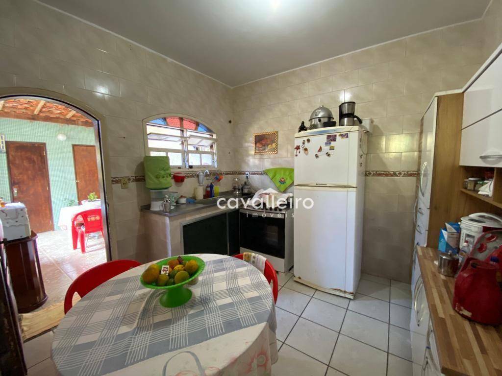 Casa à venda com 2 quartos, 68m² - Foto 12