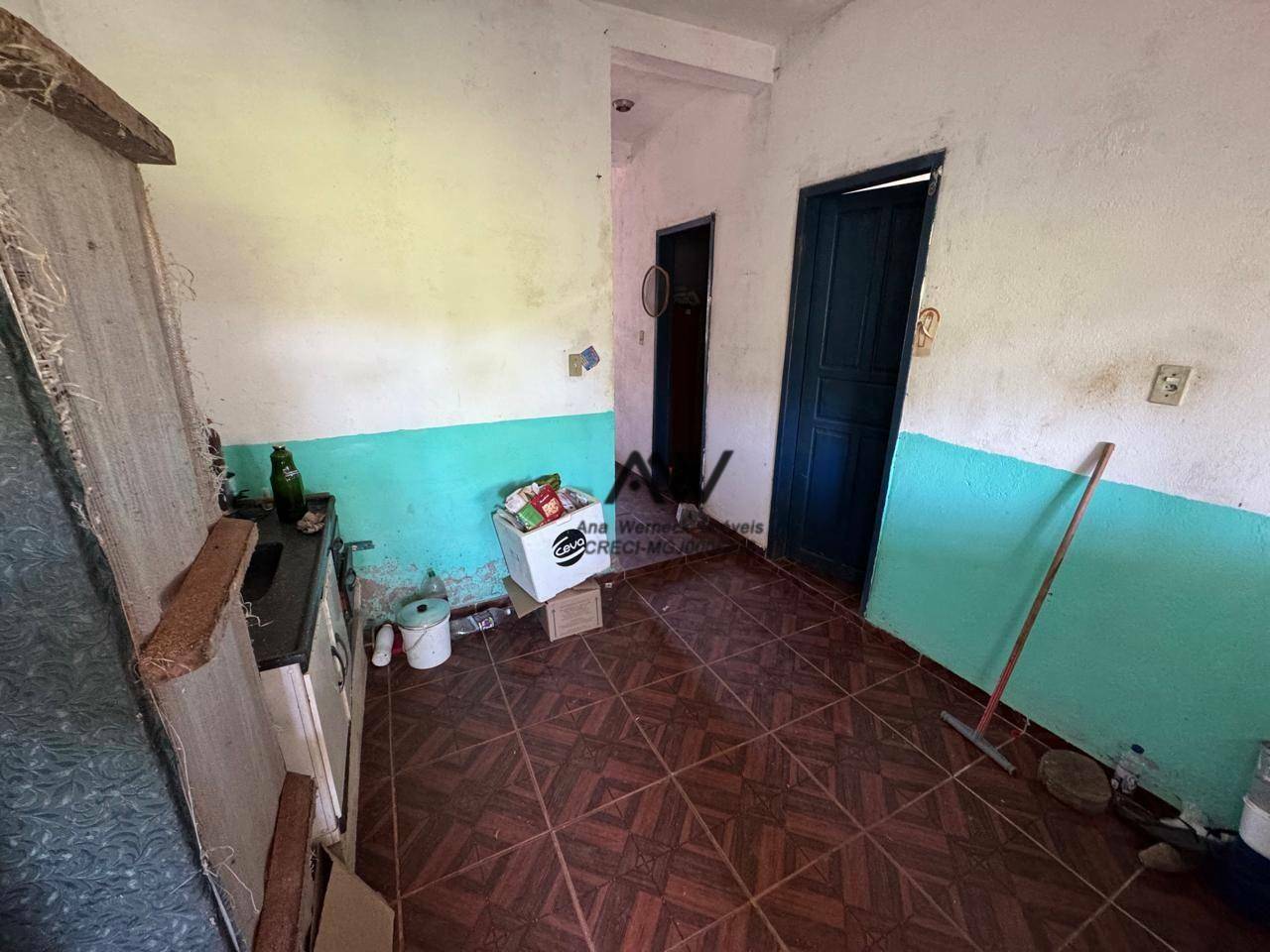 Casa à venda com 2 quartos, 85m² - Foto 11