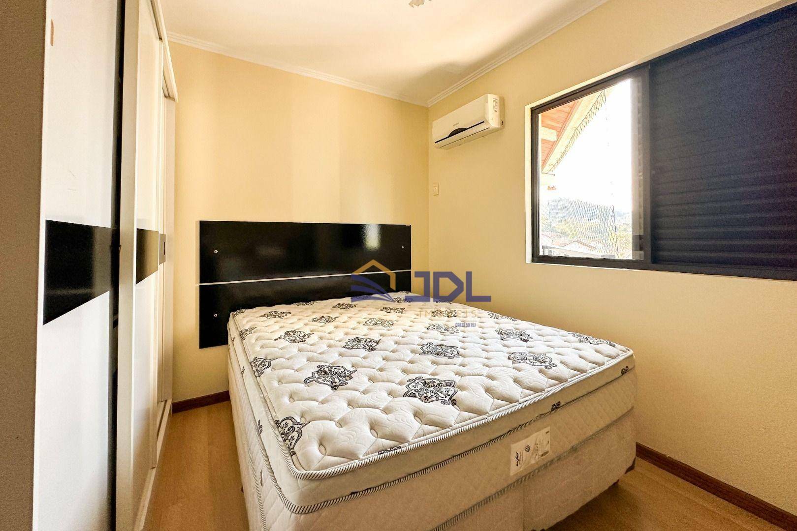 Apartamento à venda com 2 quartos, 81m² - Foto 10