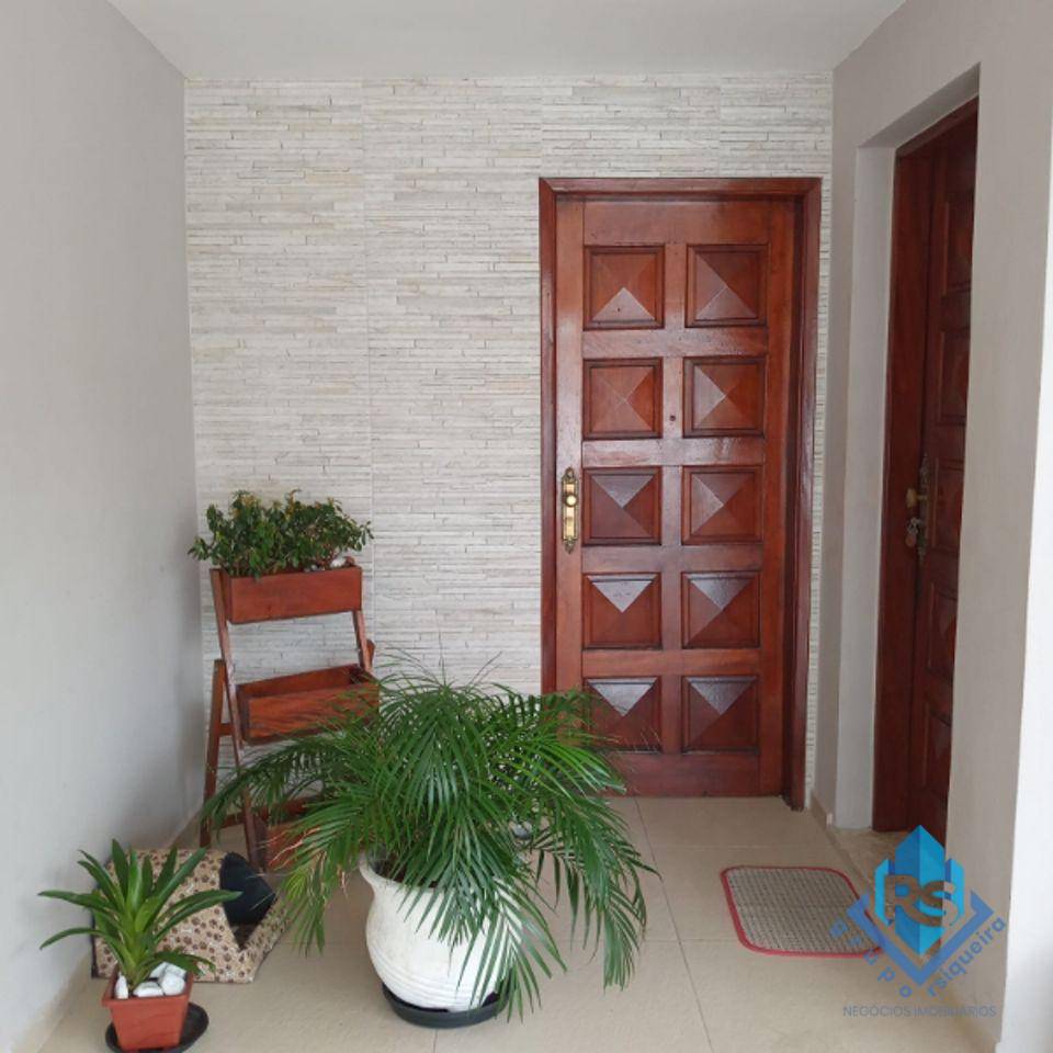 Sobrado à venda com 3 quartos, 220m² - Foto 35