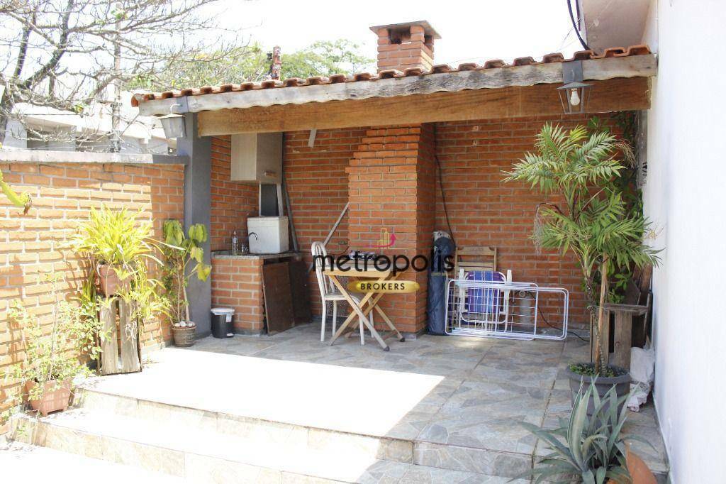 Casa à venda com 4 quartos, 236m² - Foto 14
