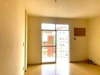 Apartamento à venda com 2 quartos, 100m² - Foto 4