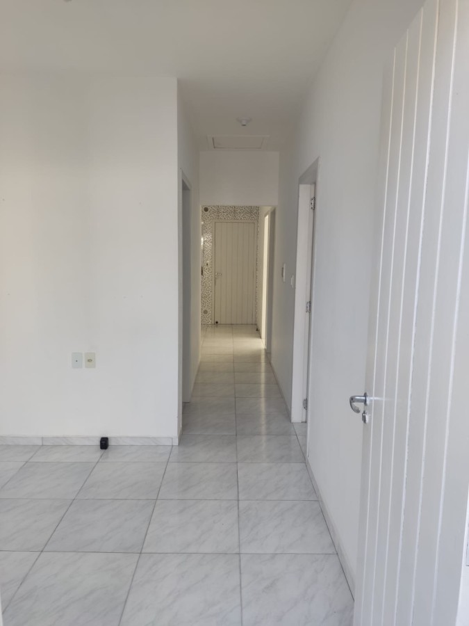 Casa à venda com 3 quartos, 50m² - Foto 14