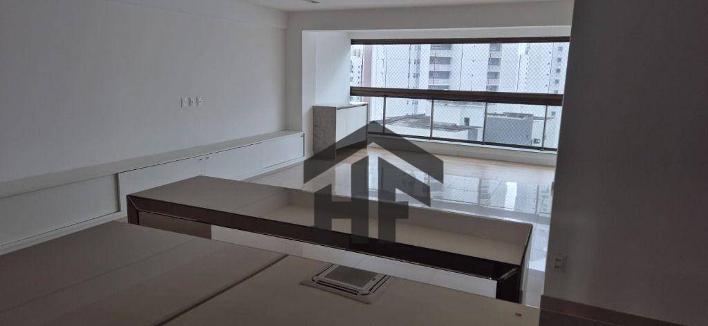 Apartamento à venda com 4 quartos, 185m² - Foto 8