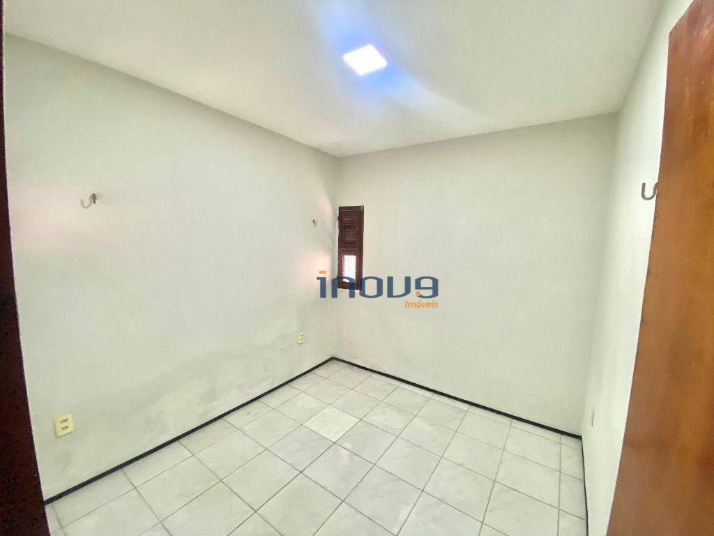 Casa à venda e aluguel com 3 quartos, 80m² - Foto 15