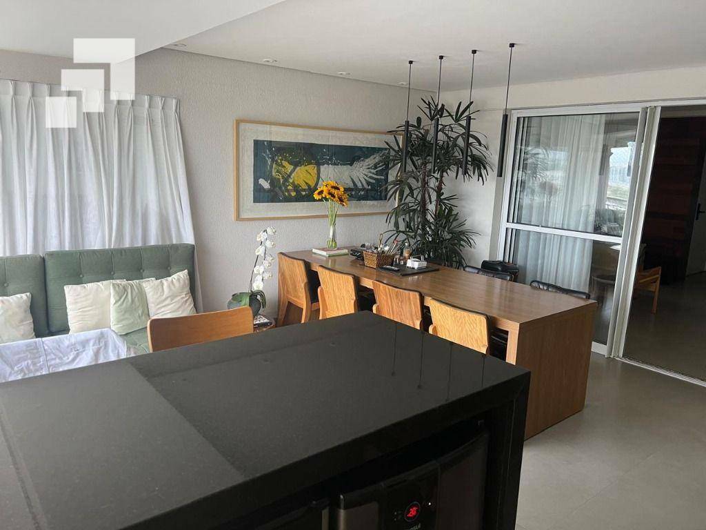 Apartamento à venda com 3 quartos, 142m² - Foto 5