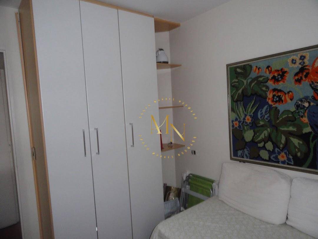 Apartamento à venda com 4 quartos, 160m² - Foto 12