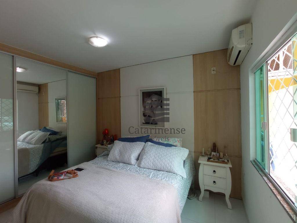 Casa à venda com 3 quartos, 80m² - Foto 6