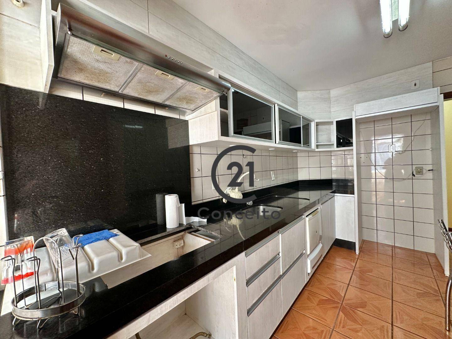 Apartamento à venda com 3 quartos, 97m² - Foto 18