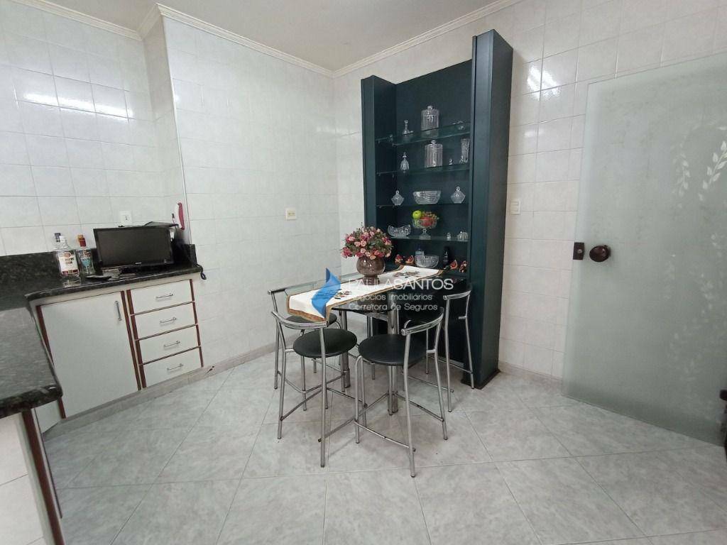 Casa à venda com 3 quartos, 182m² - Foto 14