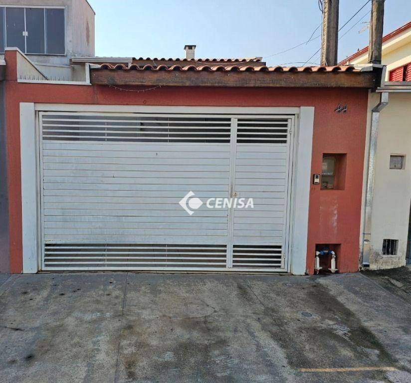 Casa à venda com 3 quartos, 105m² - Foto 1