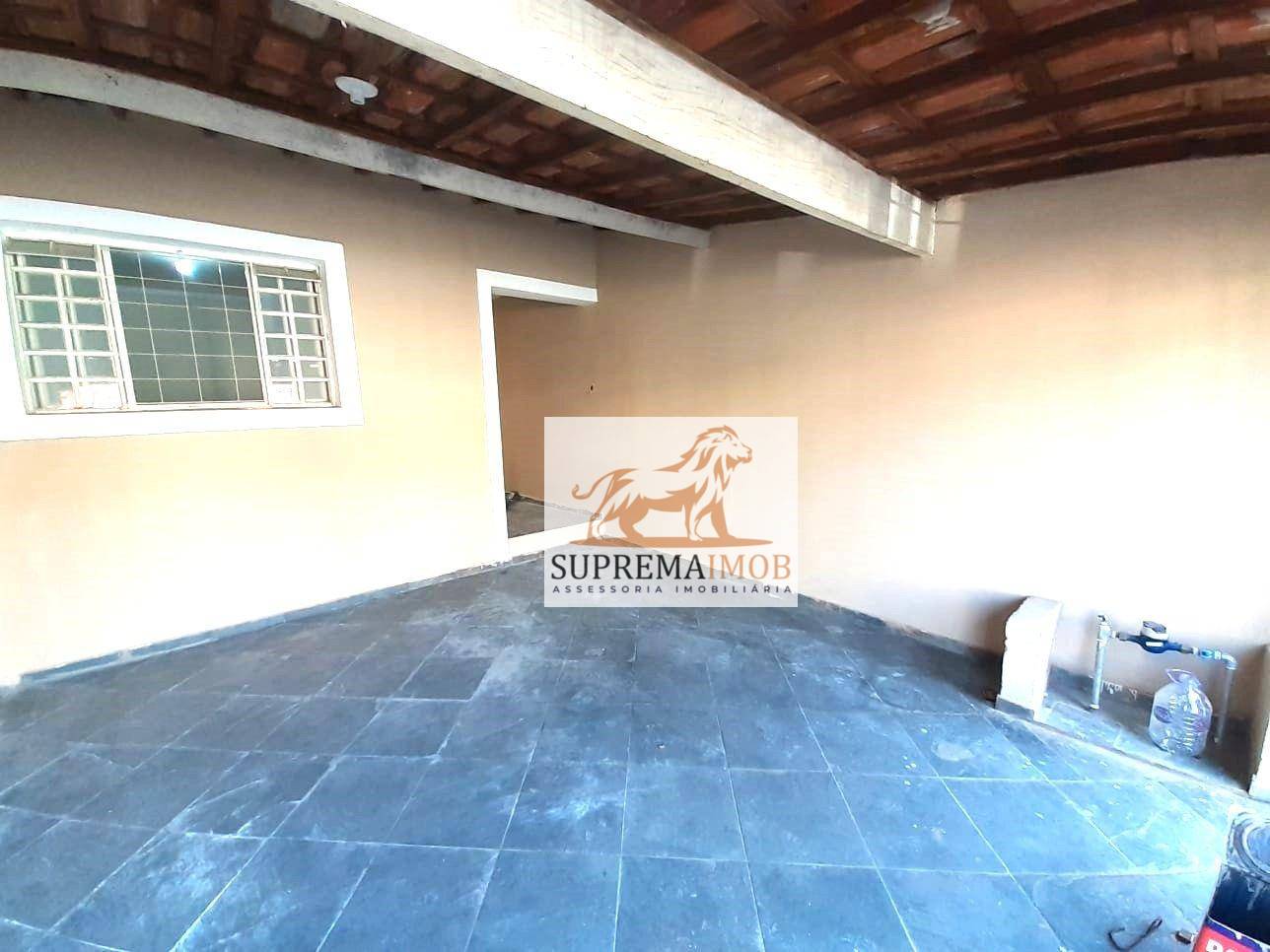 Casa à venda com 3 quartos, 126m² - Foto 4