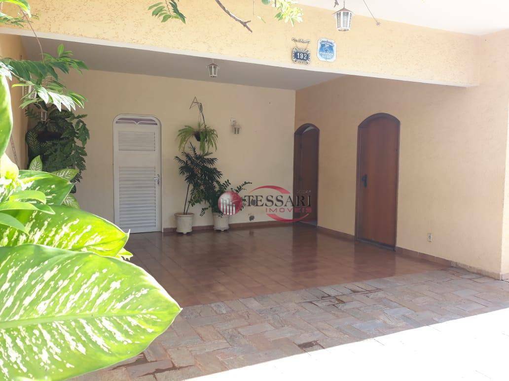 Casa à venda com 4 quartos, 300m² - Foto 6