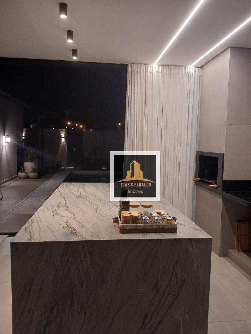 Casa de Condomínio à venda com 3 quartos, 250m² - Foto 11
