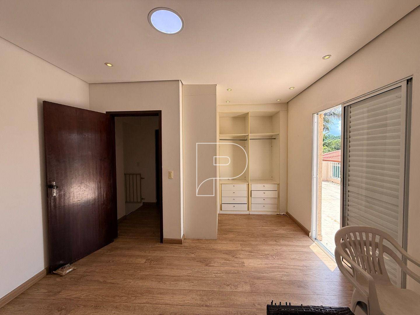 Casa de Condomínio à venda com 4 quartos, 320m² - Foto 31