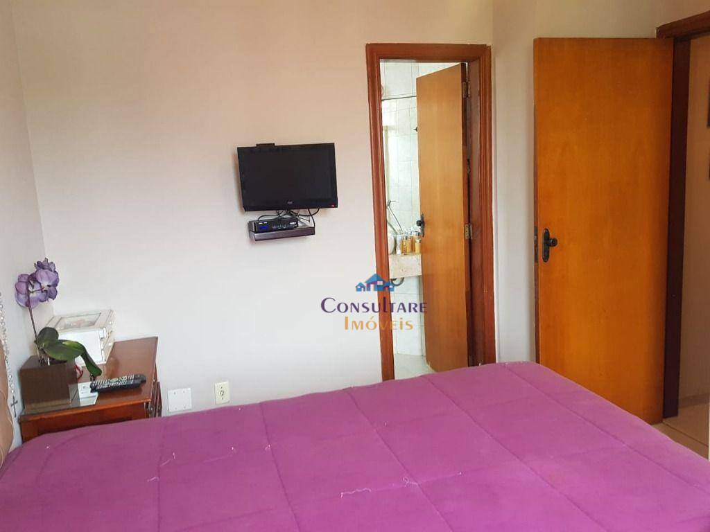 Apartamento à venda com 2 quartos, 77m² - Foto 11