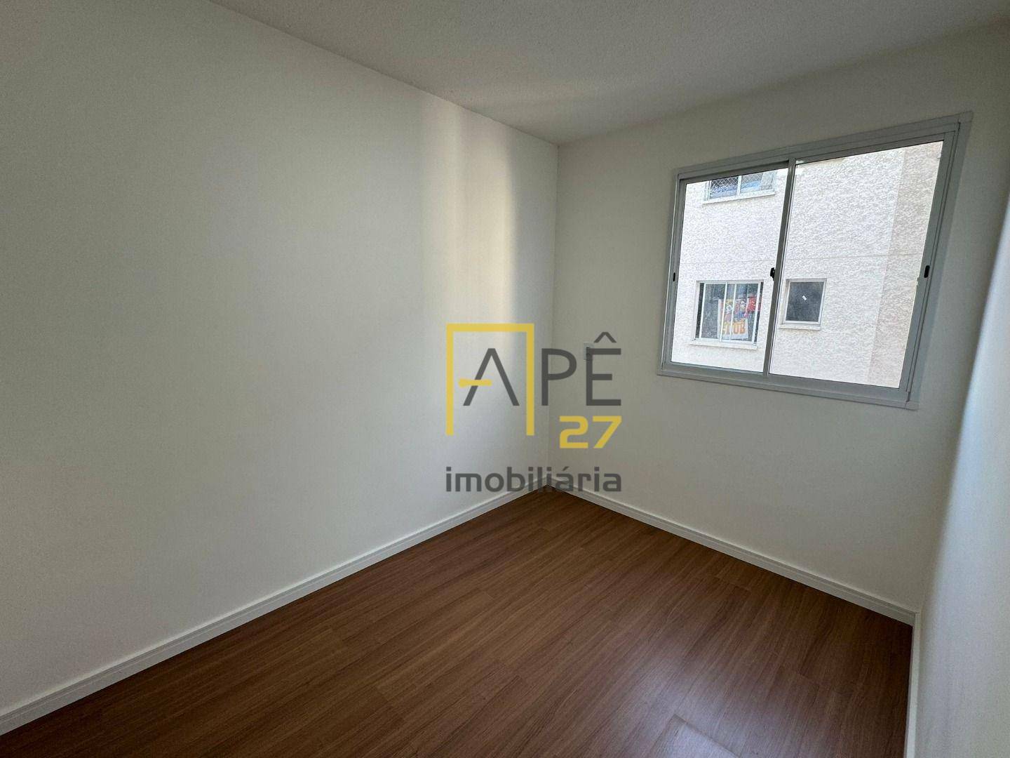 Apartamento à venda com 2 quartos, 42m² - Foto 6