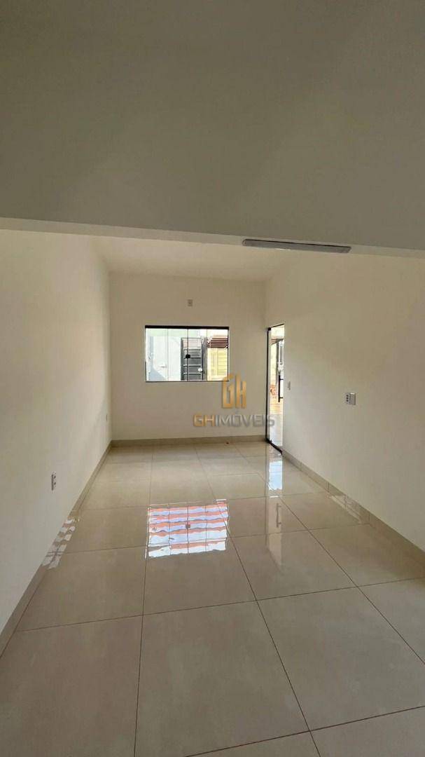 Casa à venda com 2 quartos, 97m² - Foto 3