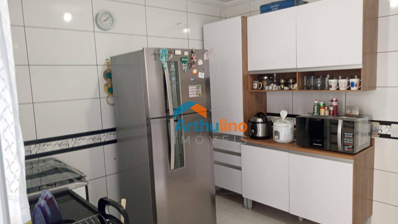 Sobrado à venda com 2 quartos, 170M2 - Foto 6