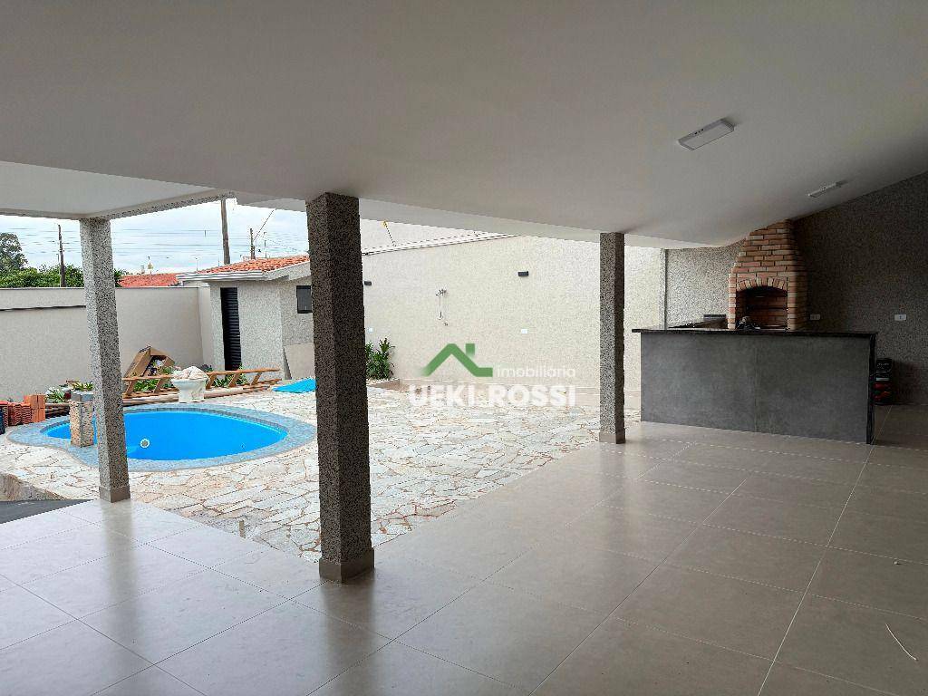 Casa à venda com 3 quartos, 141m² - Foto 11