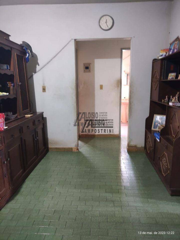 Casa à venda com 4 quartos, 80m² - Foto 5