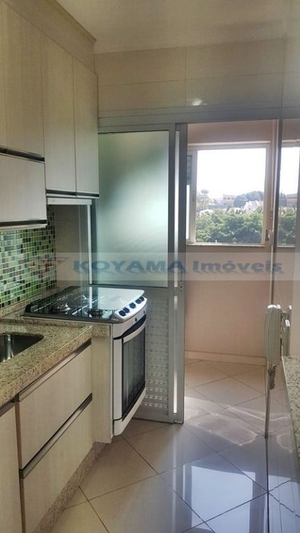 Apartamento à venda com 2 quartos, 62m² - Foto 17