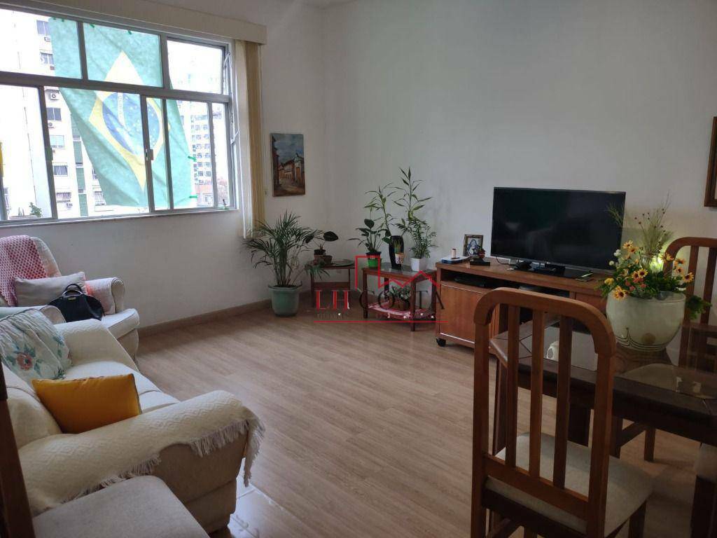 Apartamento à venda com 2 quartos, 75m² - Foto 2