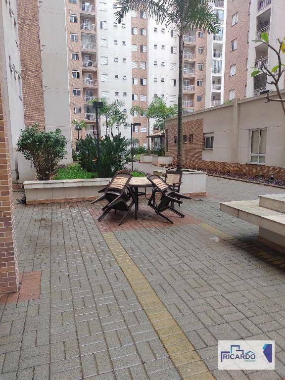 Apartamento à venda e aluguel com 2 quartos, 56m² - Foto 18