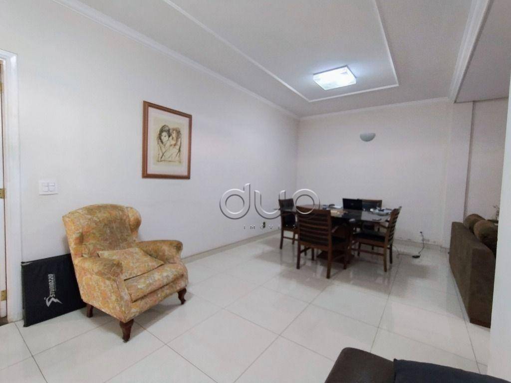 Casa à venda com 3 quartos, 189m² - Foto 9