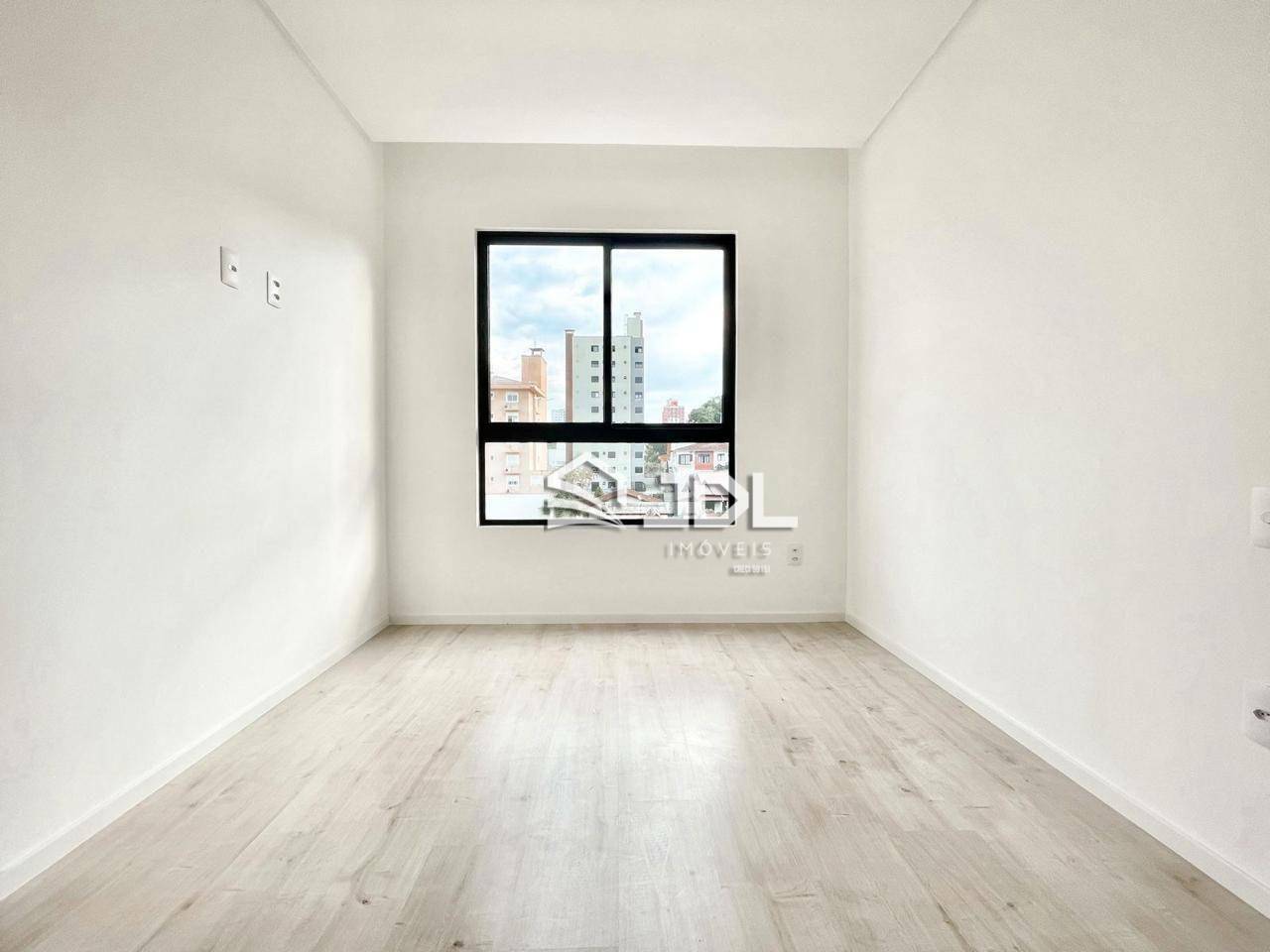 Apartamento à venda com 2 quartos, 68m² - Foto 6