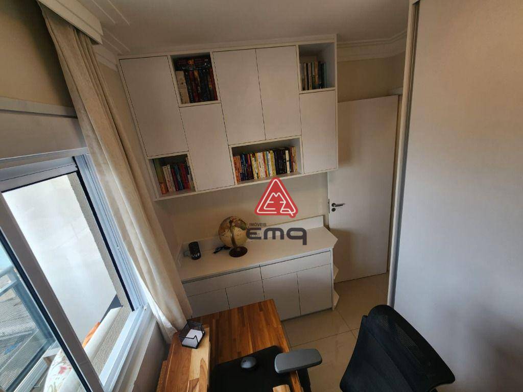 Apartamento à venda com 2 quartos, 61m² - Foto 2