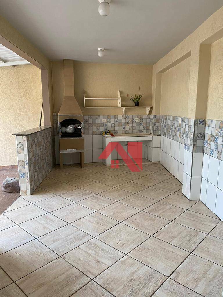 Casa à venda com 3 quartos, 108m² - Foto 12