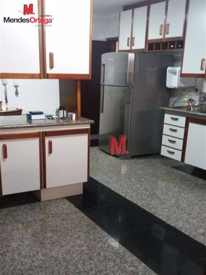 Apartamento à venda com 4 quartos, 212m² - Foto 14