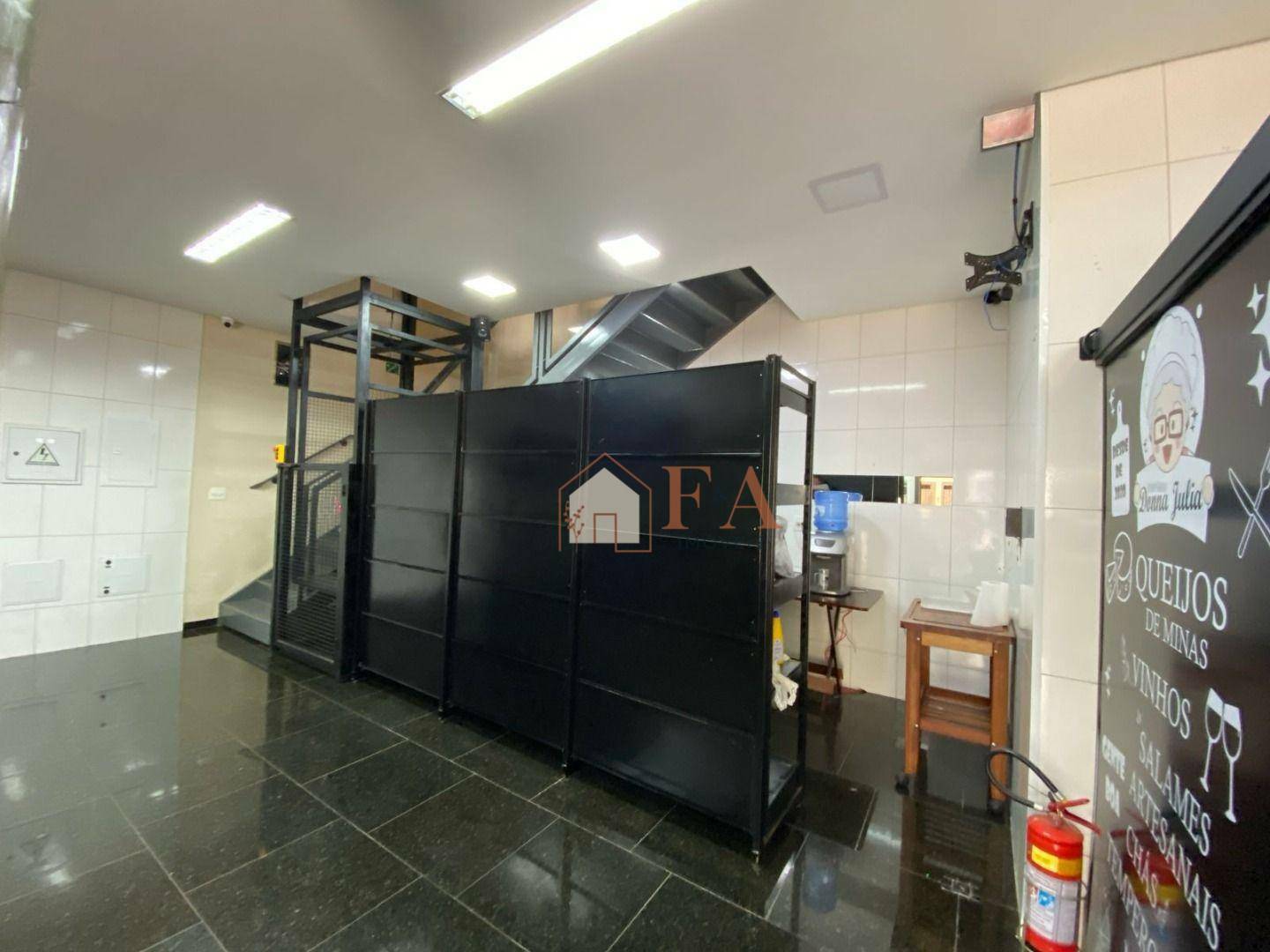 Depósito-Galpão-Armazém para alugar, 152m² - Foto 3