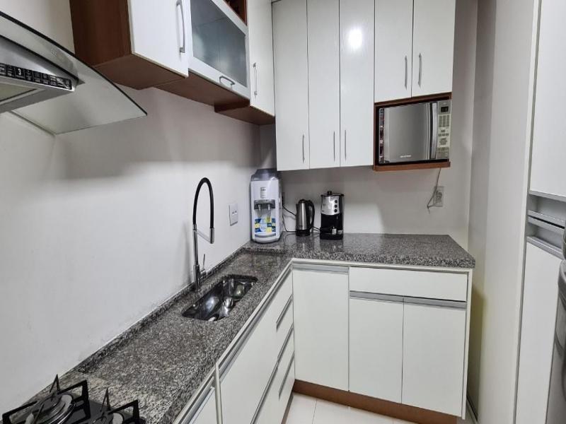 Apartamento à venda com 3 quartos, 84m² - Foto 11