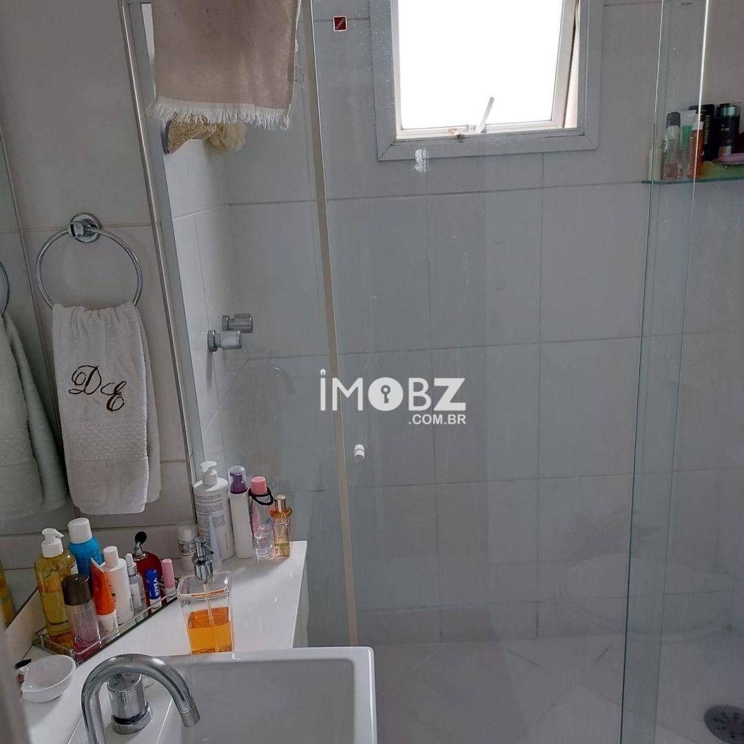 Apartamento à venda com 3 quartos, 137m² - Foto 14