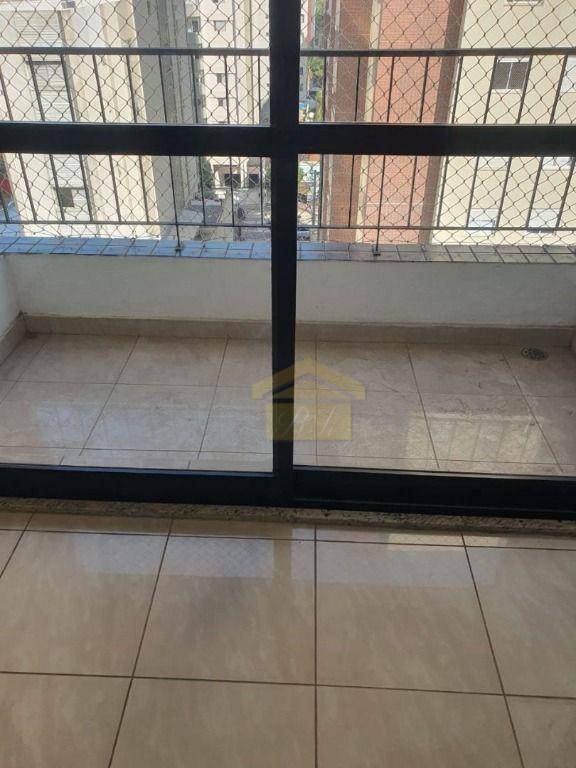 Apartamento à venda com 3 quartos, 70m² - Foto 6