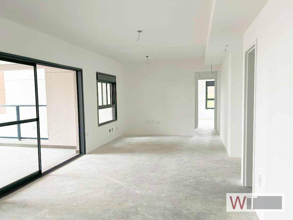 Apartamento à venda com 3 quartos, 141m² - Foto 8