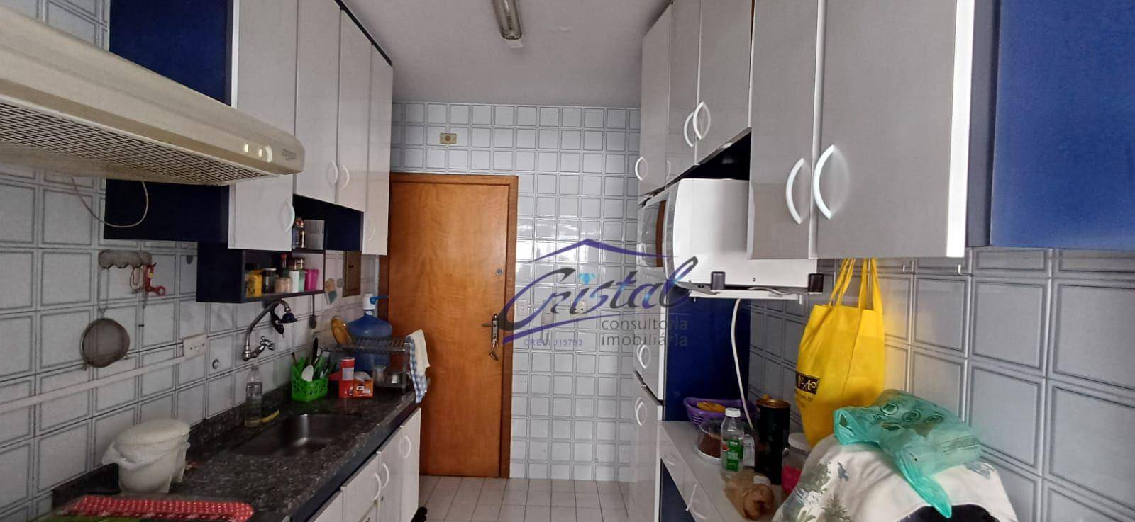 Apartamento à venda com 2 quartos, 83m² - Foto 4