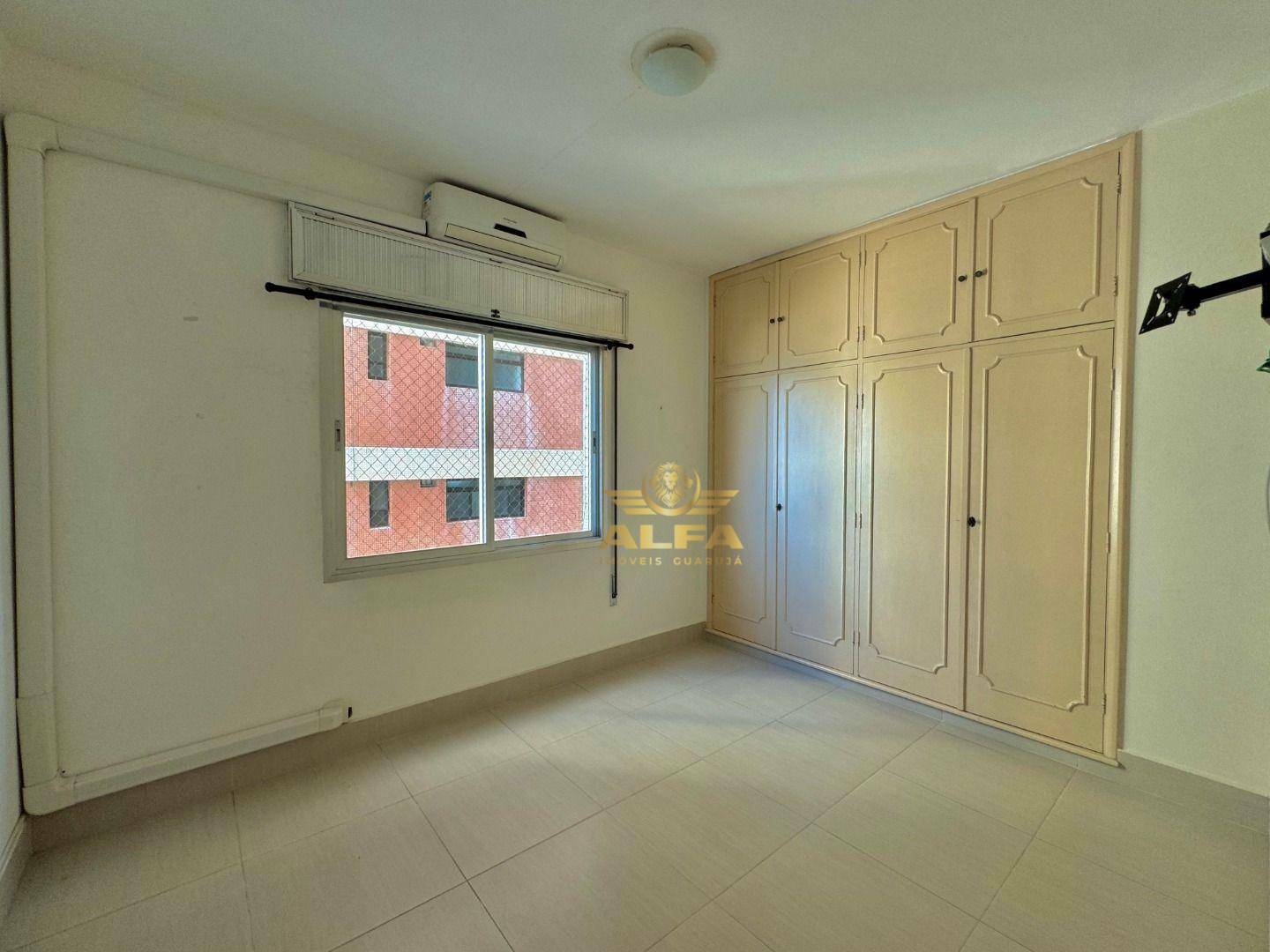 Apartamento à venda com 3 quartos, 184m² - Foto 13